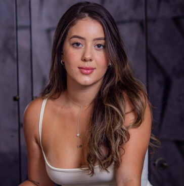 Karina Aura Spa | Terapeutas