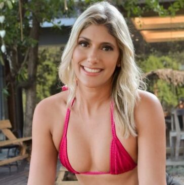 Larissa Lari | Terapeutas