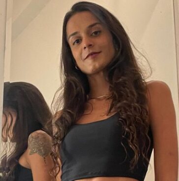 Gabi Shanti Massoterapia | Terapeutas