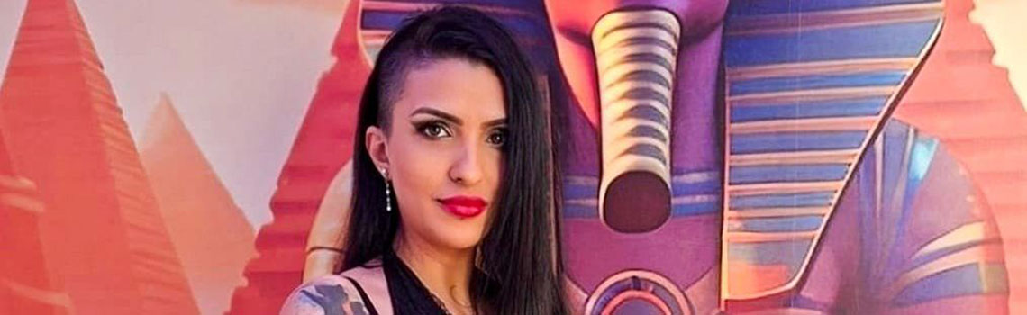 Camila Hórus II | Terapeutas