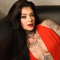 Naomi Rio Vip | Terapeutas