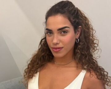 Julia Mística | Terapeutas