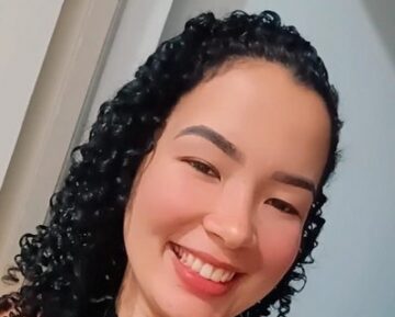 Lara Ferrari | Terapeutas