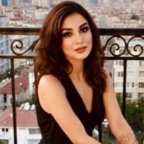 Nina Eros | Terapeutas