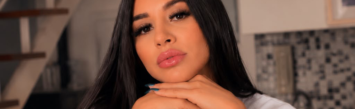 Camila Queiroz | Terapeutas