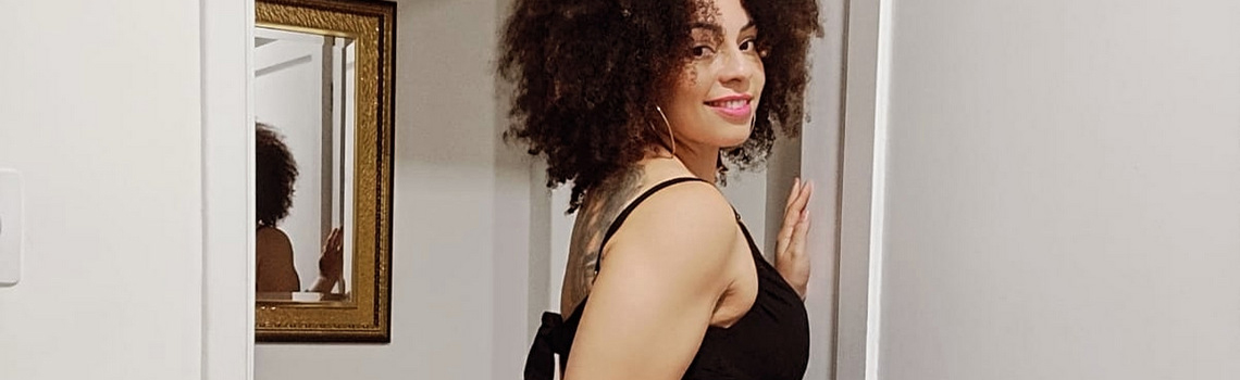 Ariana Massagista Tantrica | Terapeutas