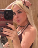 Melissa Brasileirinha | Massagistas