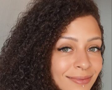 Mari Massagista | Terapeutas