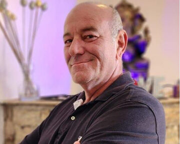 Omkar Pavak | Terapeutas