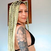 Mari Massagista | Terapeutas