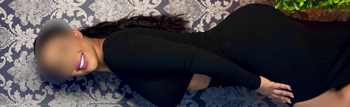 Evelyn Mandala | Massagistas