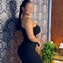 Evelyn Mandala | Massagistas