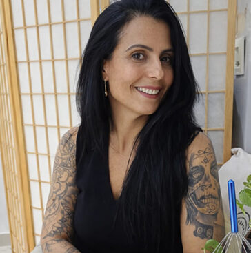 Kelly Intense | Terapeutas