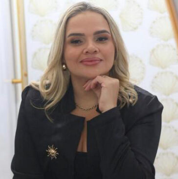 Viviane Fernandez | Terapeutas