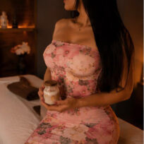 Gabryela Oliver | Massagistas