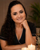 Cris Massoterapeuta | Terapeutas