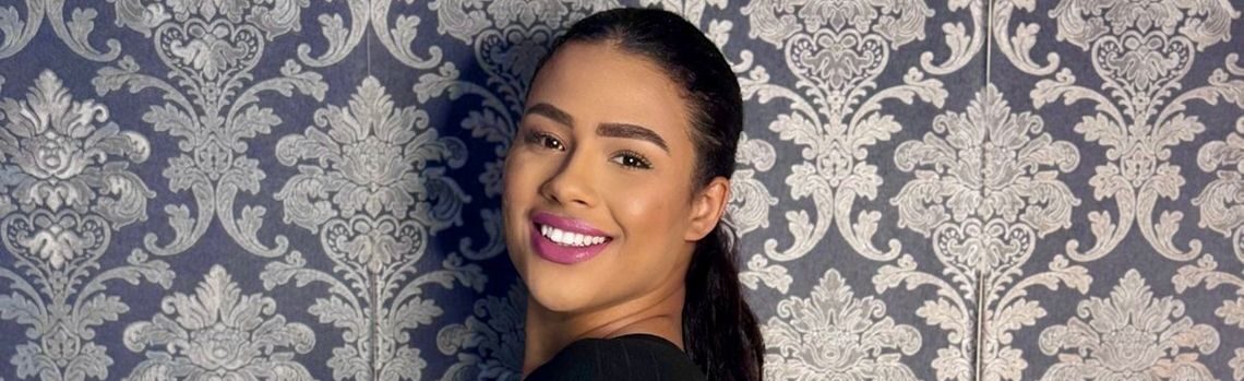 Evelyn Mandala | Terapeutas