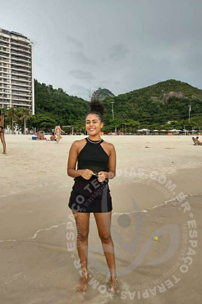 Sarah Prisma Copacabana | Terapeutas