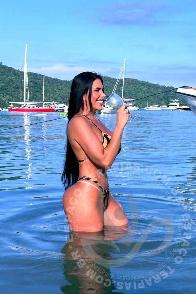 Mél Prado | Terapeutas