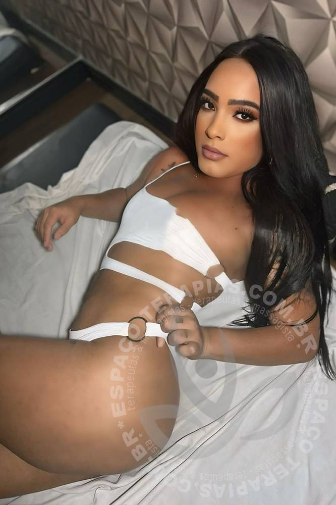 Rebeca Trans Lokal | Terapeutas