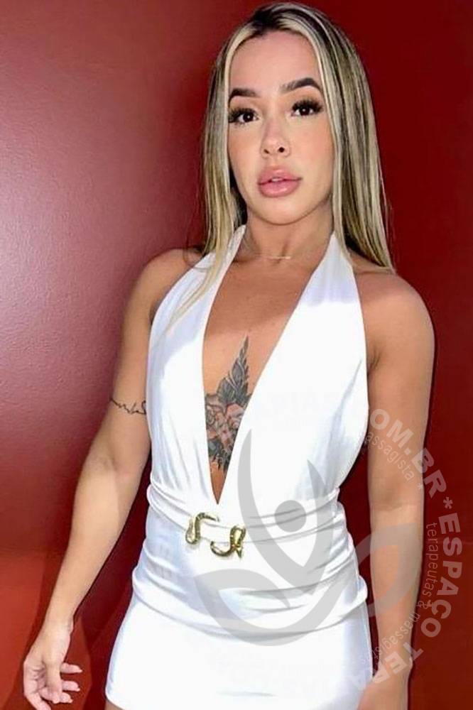 Lara Carioca | Terapeutas