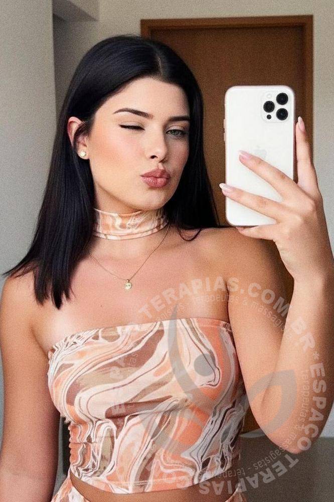 Loren Castro | Terapeutas Loren Castro | Terapeutas