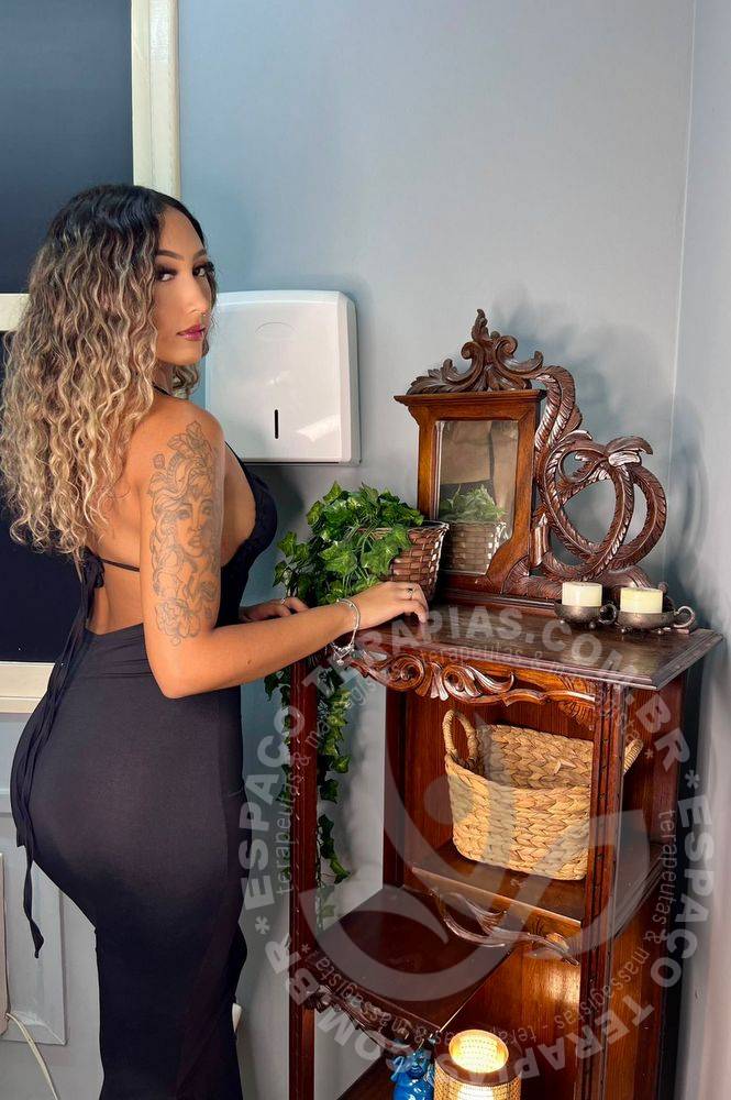 Isabela Mandala | Terapeutas