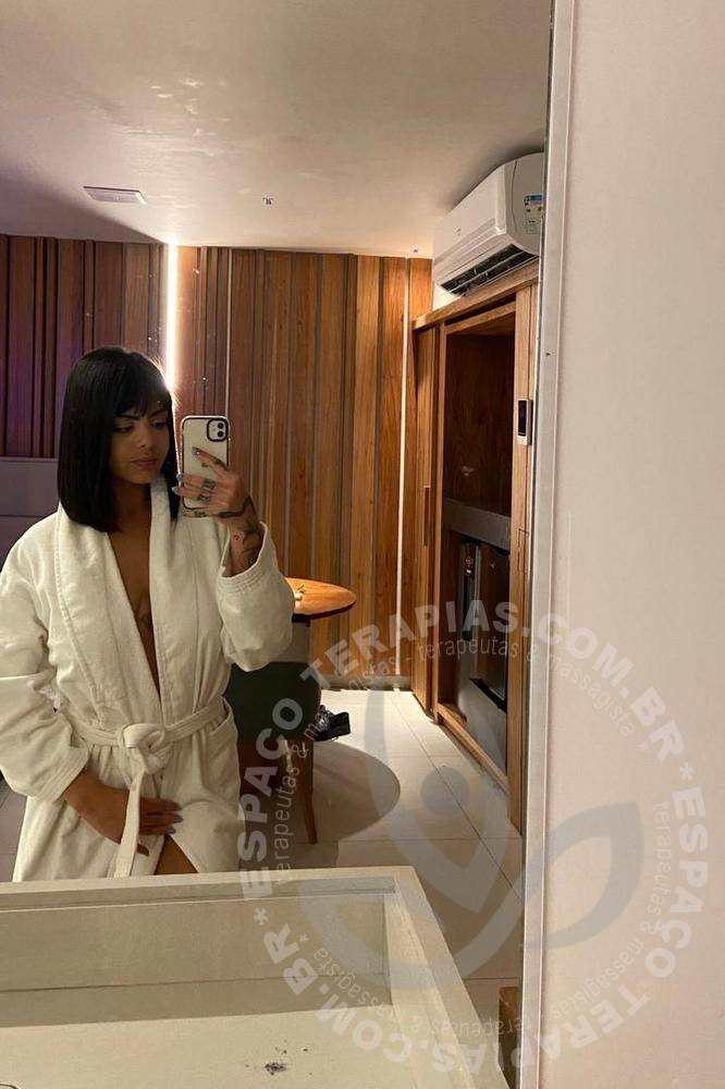 Yara Lokal | Terapeutas Yara Lokal | Terapeutas