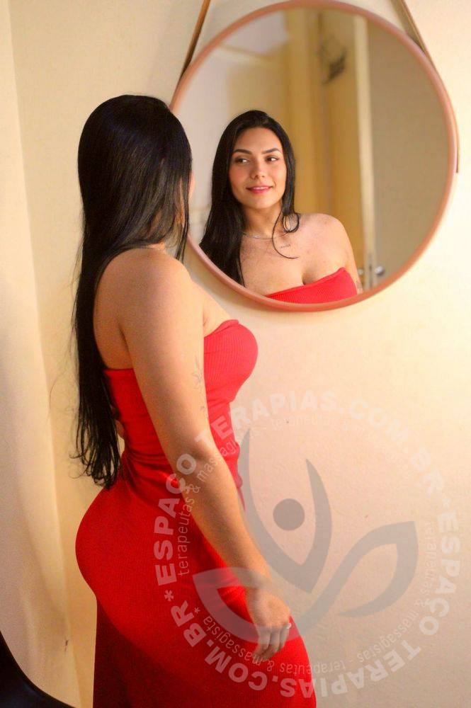Micaela Mithra | Terapeutas