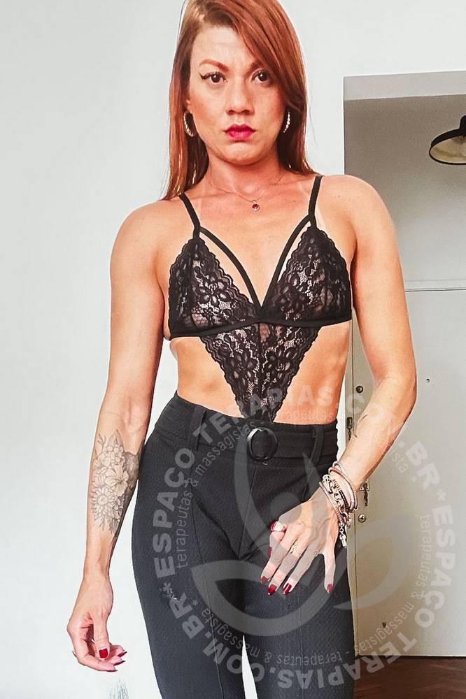 Nyxara Scarlatti | Terapeutas Nyxara Scarlatti | Terapeutas