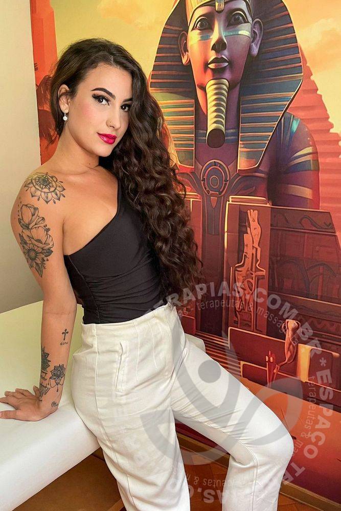 Nanda Hórus II | Terapeutas