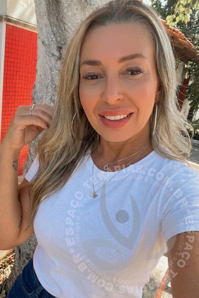Paula Menezes | Terapeutas