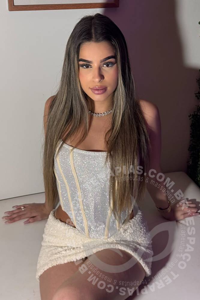Larissa Diamond | Terapeutas