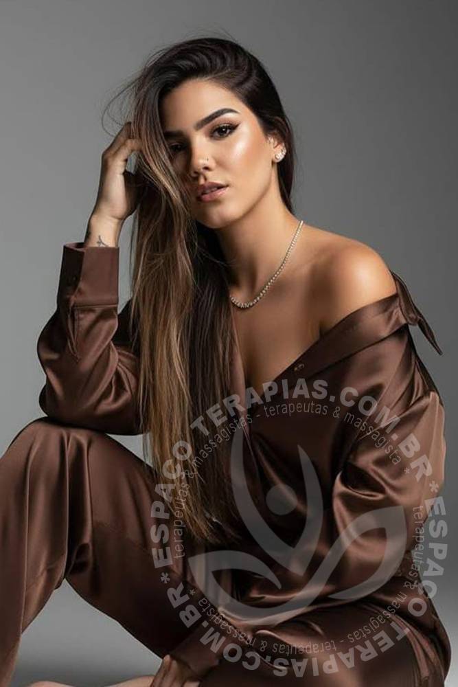 Júlia Caribbean | Terapeutas