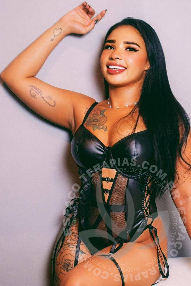 Isabela Diamond | Terapeutas