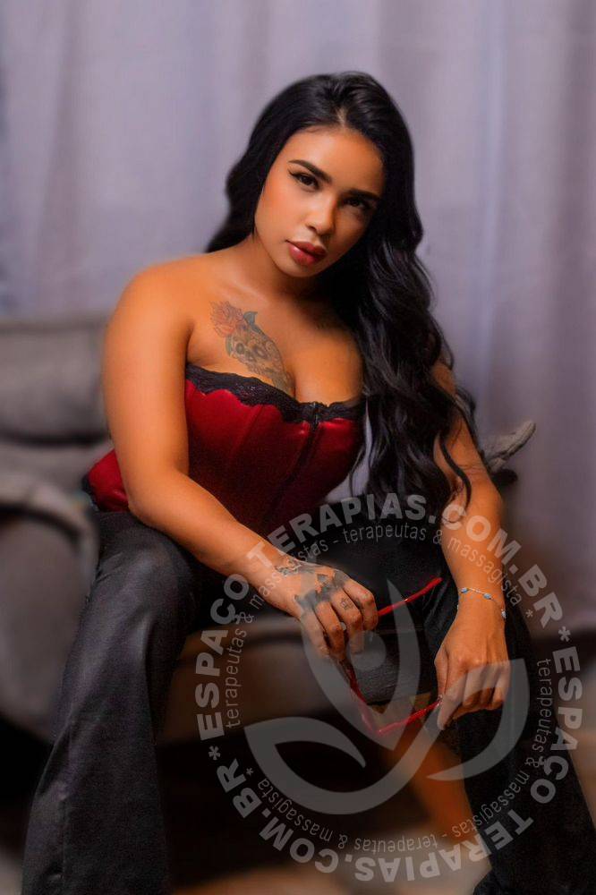 Isabela Diamond | Terapeutas