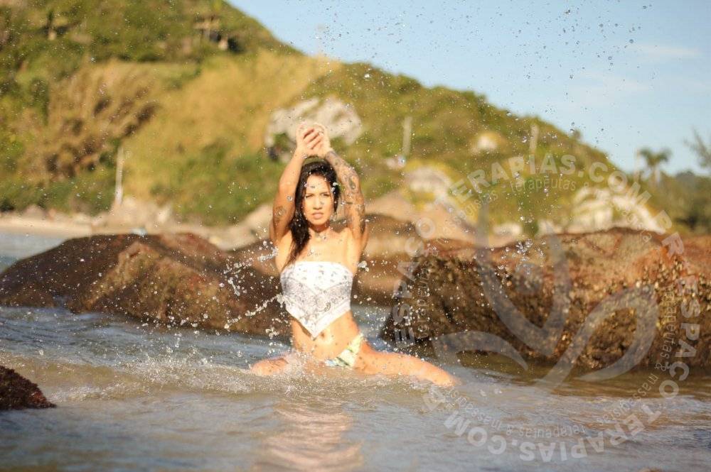 Daya Terapeuta Tântrica | Terapeutas