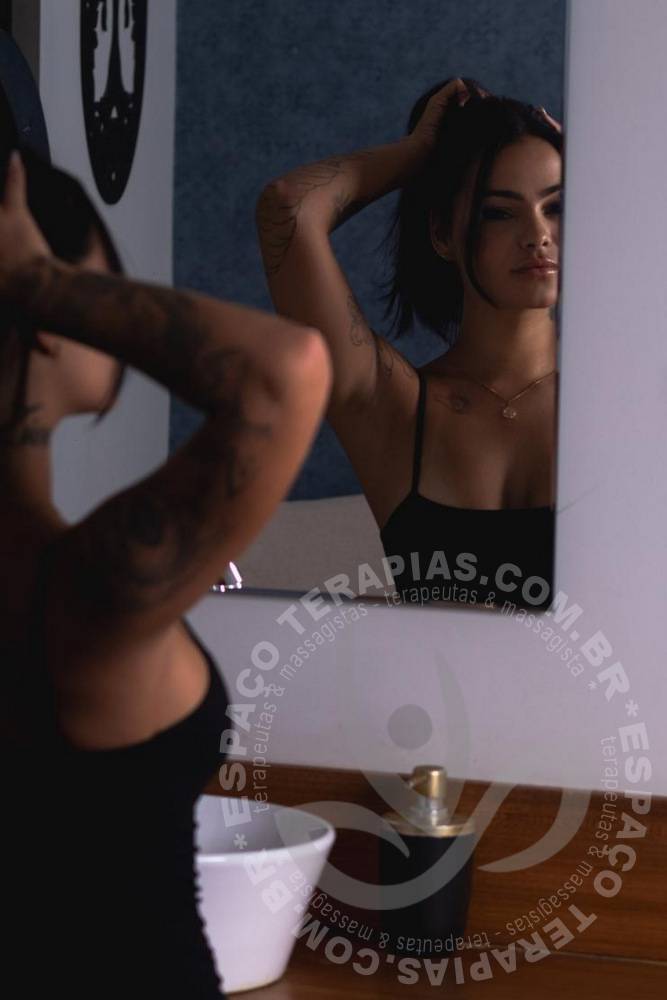 Hannah RJ | Terapeutas Hannah RJ | Terapeutas