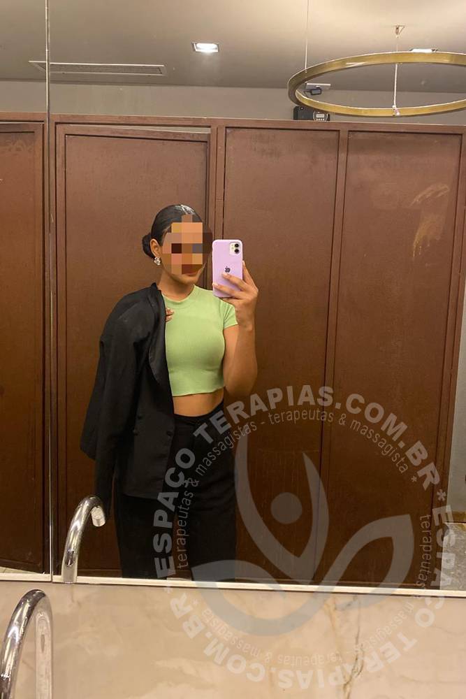 Rafaela Alcântara | Massagistas