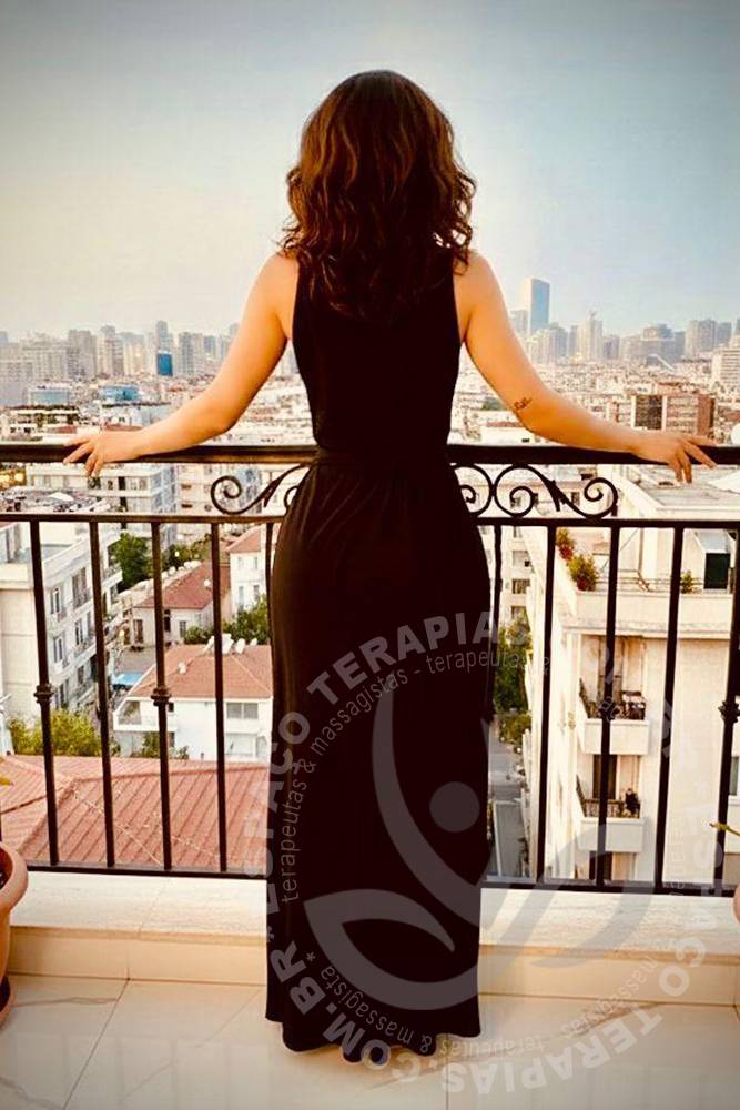 Nina Eros | Terapeutas