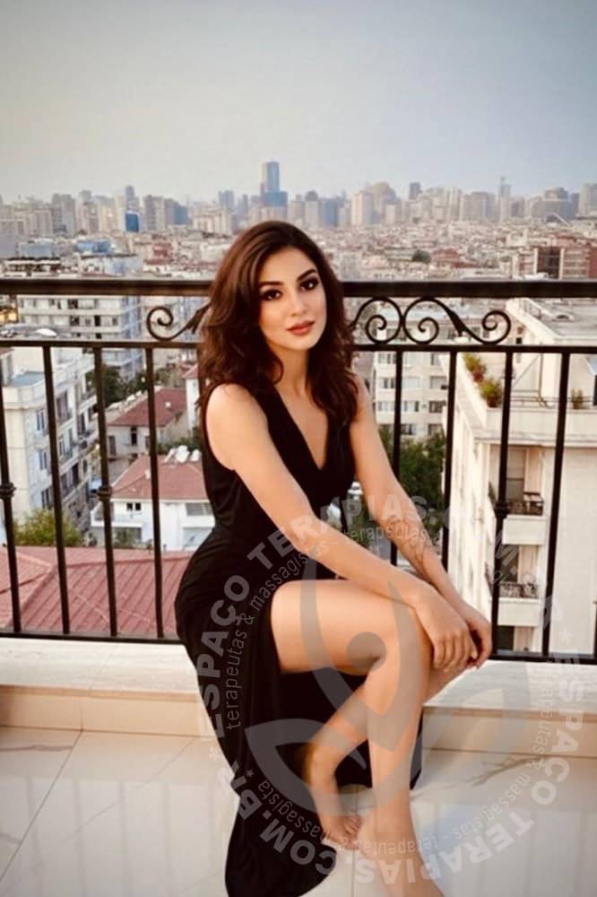 Nina Eros | Terapeutas