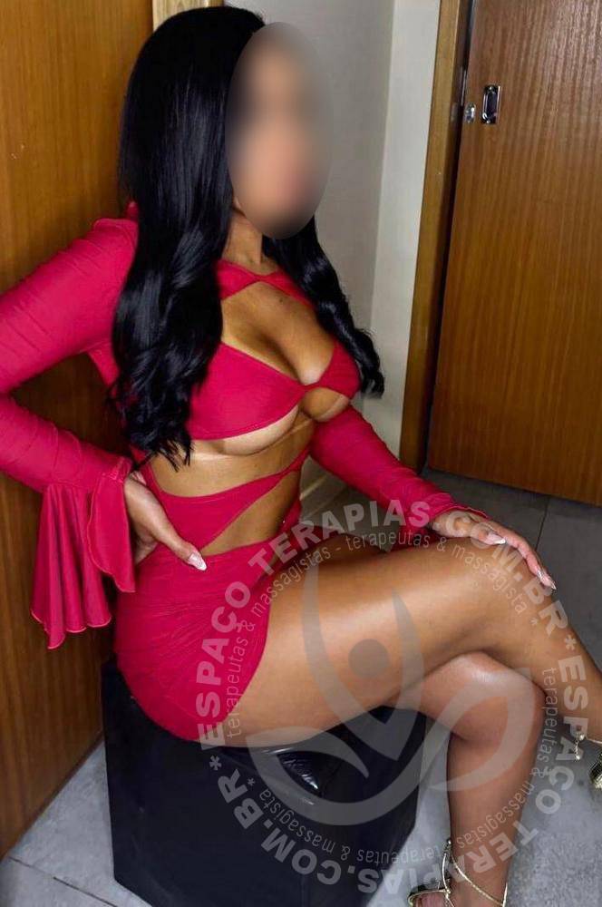Laís Veena | Massagistas