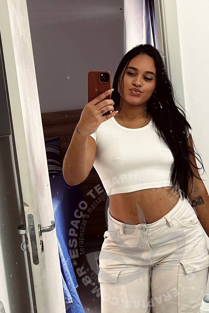 Diana Tantra Salvador | Terapeutas