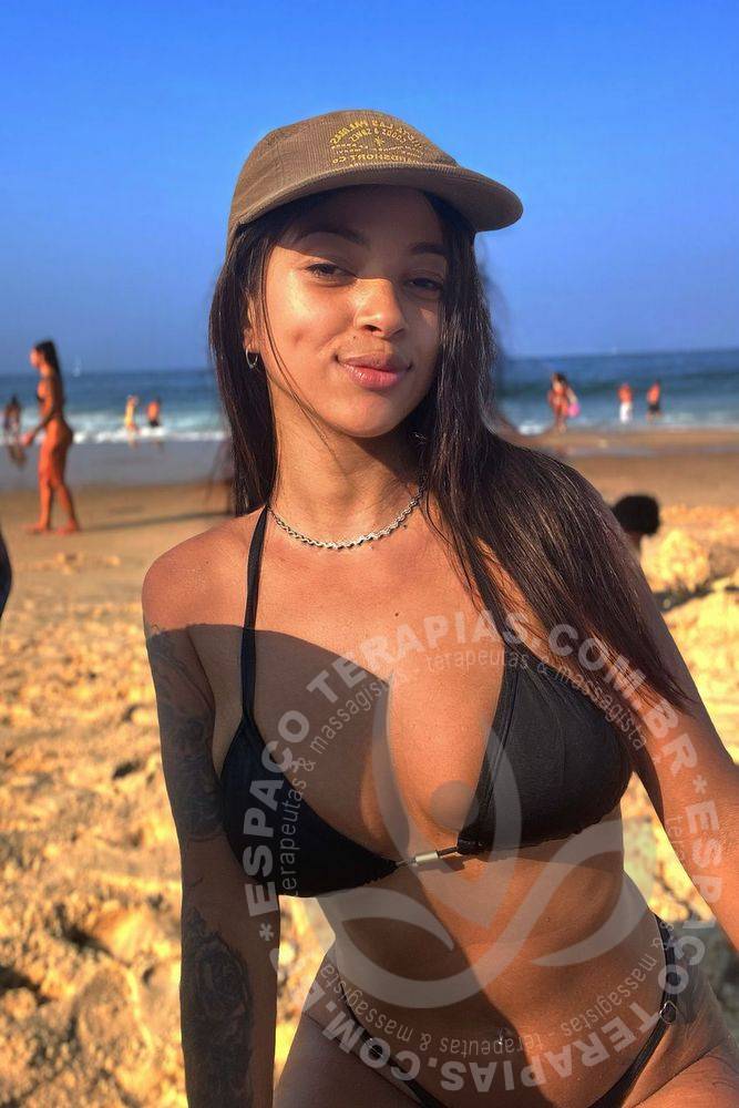 Maya Sales | Massagistas