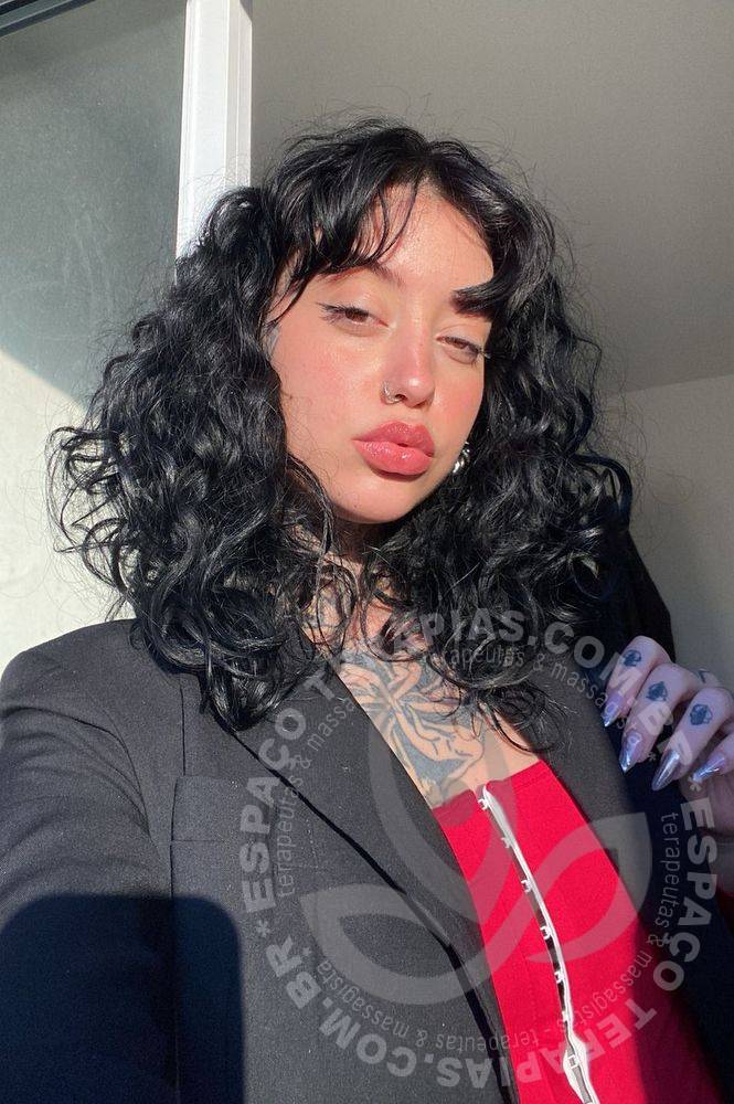 layla Scott | Terapeutas