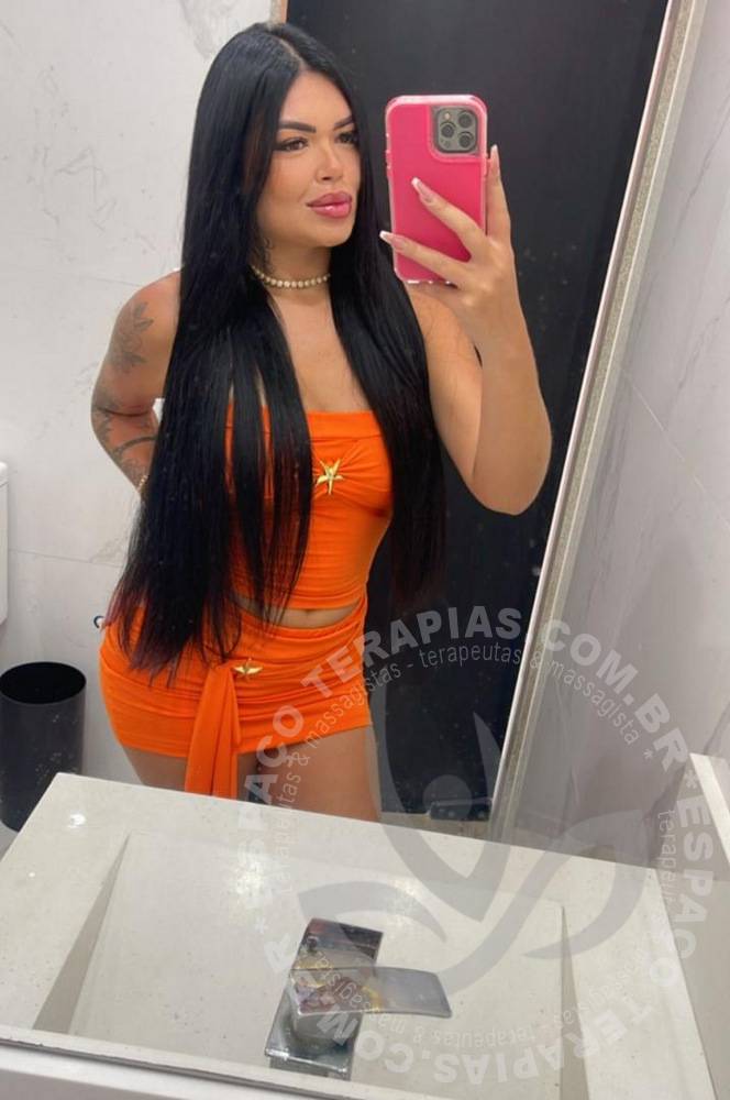 Aimee Salvador | Terapeutas