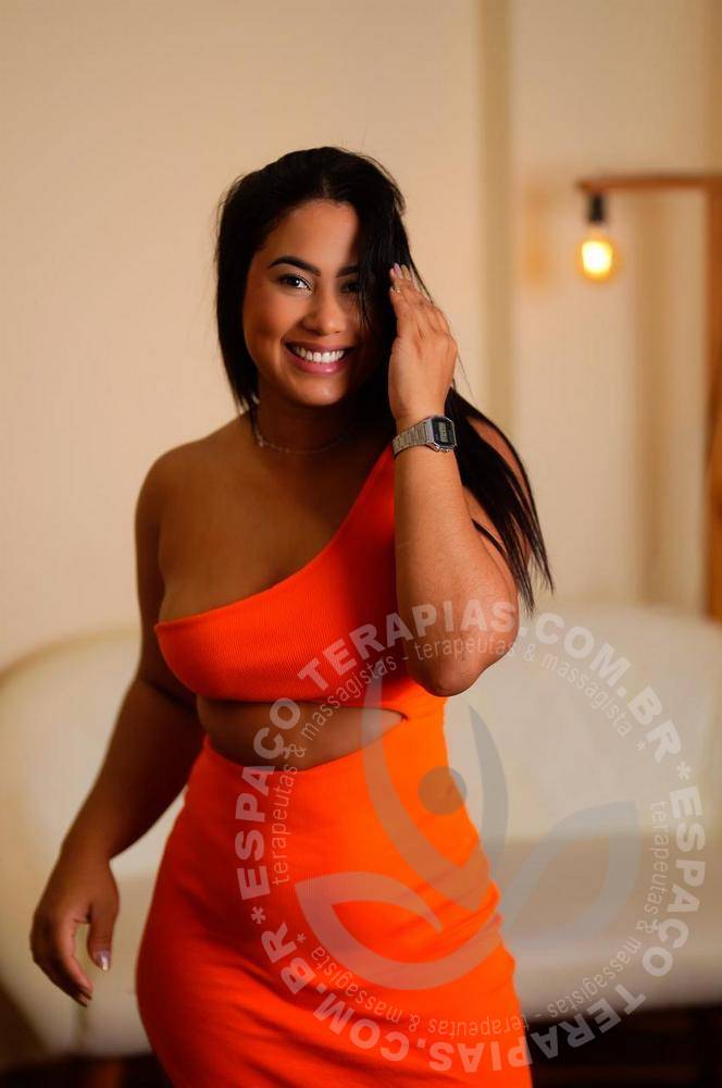 Thayanne Royal spa | Terapeutas Thayanne Royal spa | Terapeutas