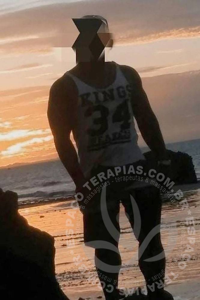 Léo Lima | Massagistas