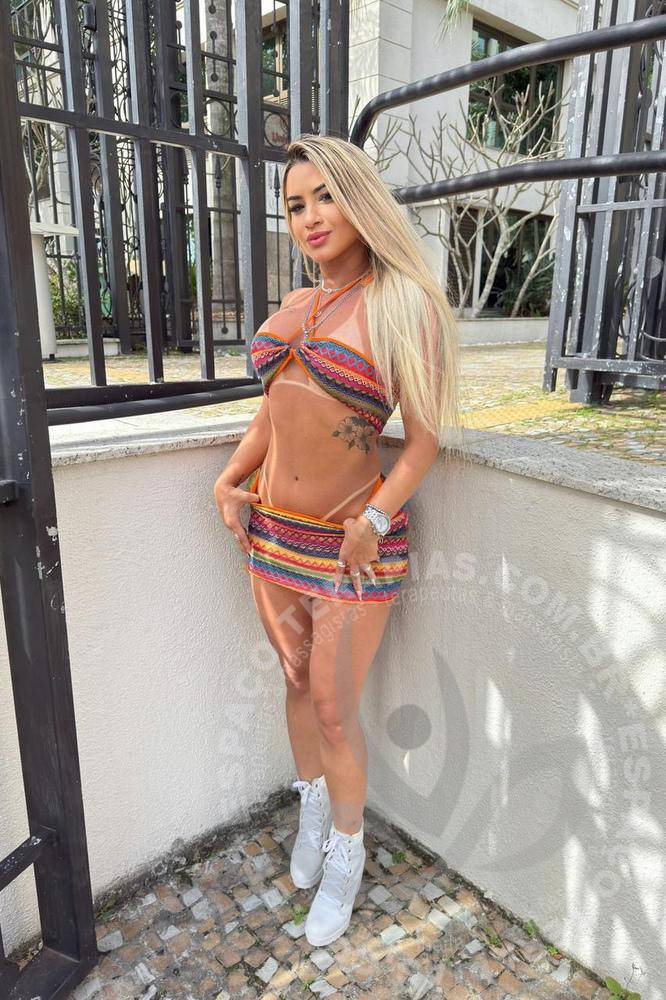 Helen Veena | Terapeutas