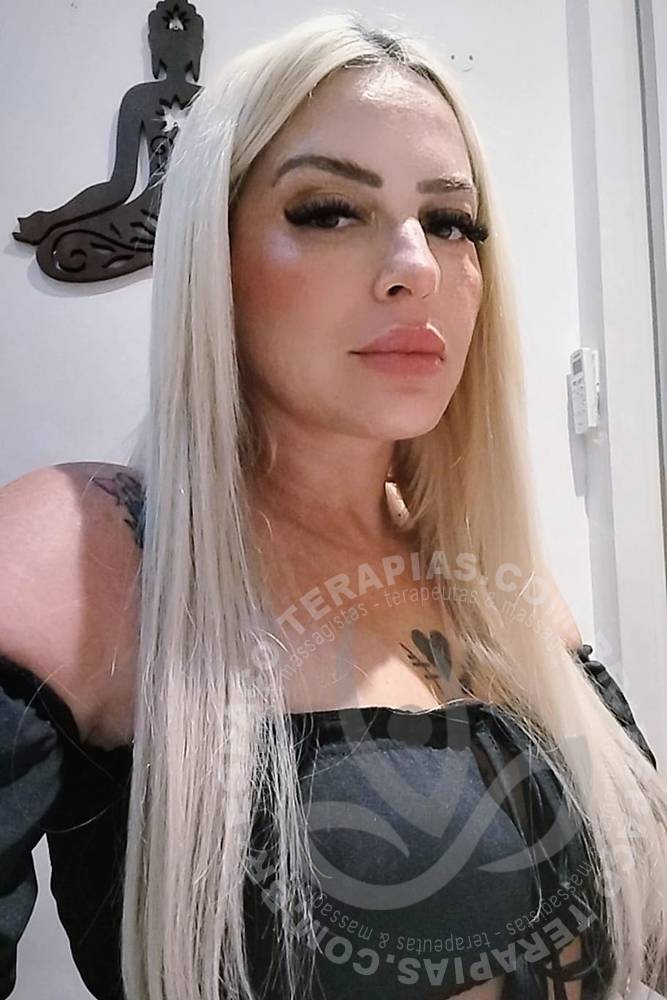 Melissa Brasileirinha | Massagistas